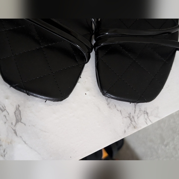 Marc Fisher heels - Picture 2 of 8